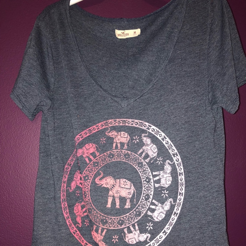 Hollister T Shirt